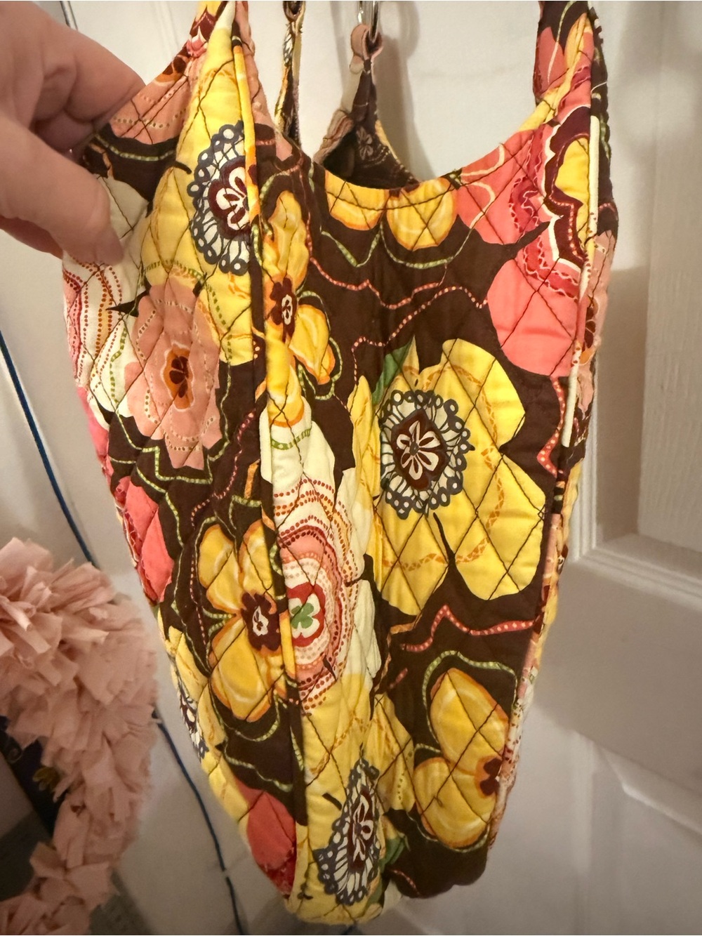 New Vera Bradley Quilted Floral Shoulder Bag - Picture 5 of 10